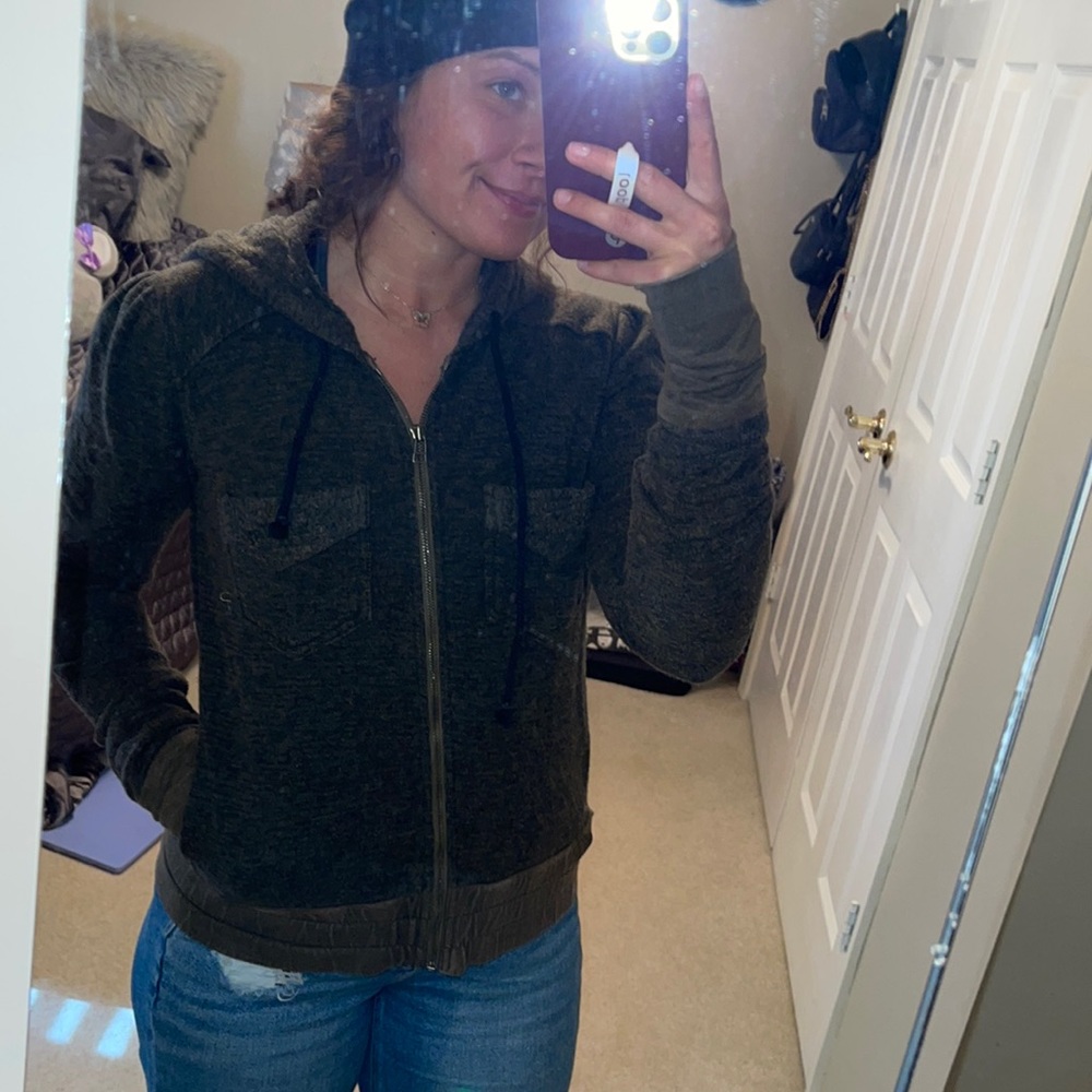 Dark Green Women’s North Face Zip Up Hoodie Jacket